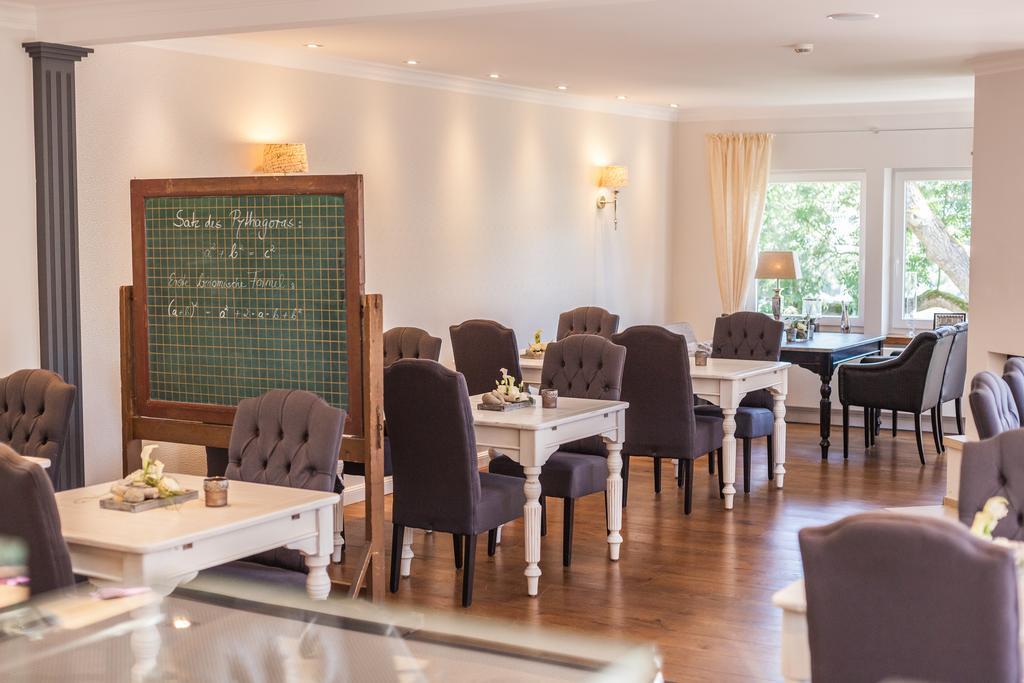 Hotel Fliegendes Klassenzimmer Bad Berleburg Ngoại thất bức ảnh