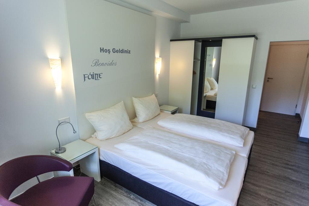 Hotel Fliegendes Klassenzimmer Bad Berleburg Ngoại thất bức ảnh