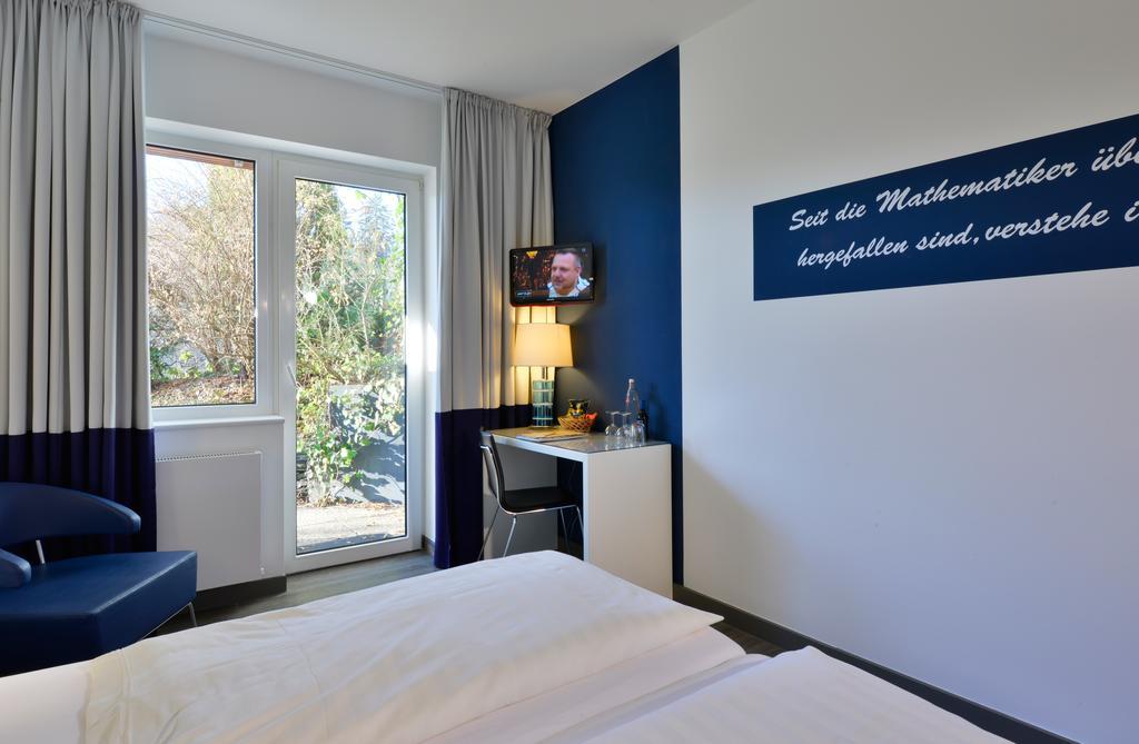 Hotel Fliegendes Klassenzimmer Bad Berleburg Ngoại thất bức ảnh