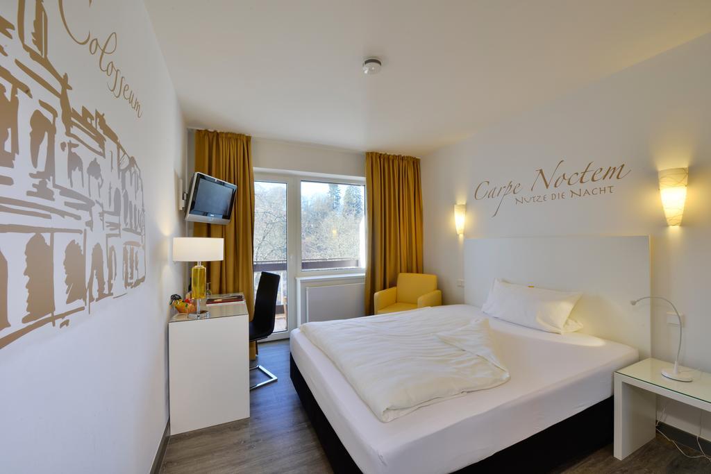 Hotel Fliegendes Klassenzimmer Bad Berleburg Ngoại thất bức ảnh