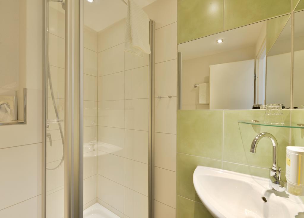 Hotel Fliegendes Klassenzimmer Bad Berleburg Ngoại thất bức ảnh